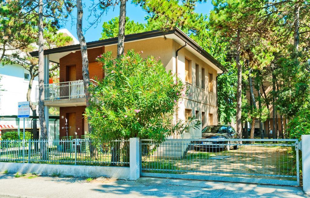 Elia Apartman Bibione Kültér fotó